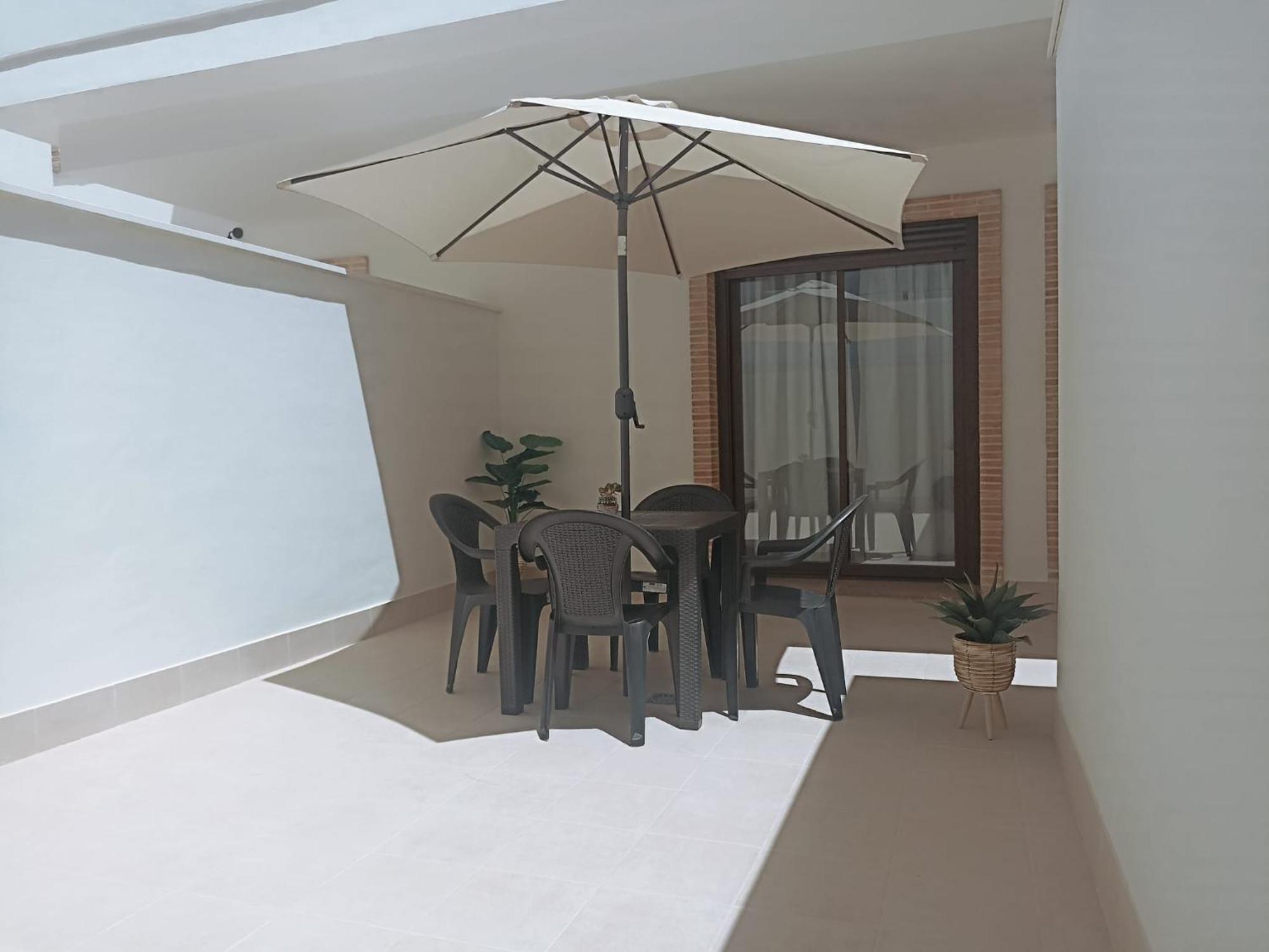 Apartamento Nuevo Centrico Con Aparcamiento Privado Incluido Alcalá de Guadaira Exterior foto